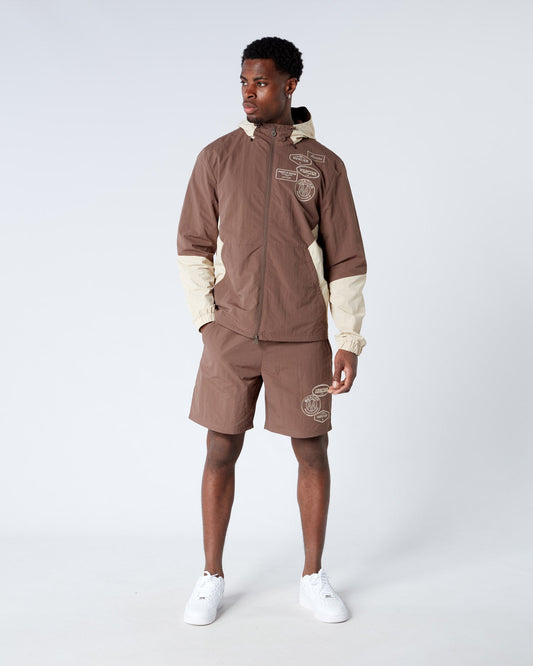 Angle Badge Windbreaker Brown