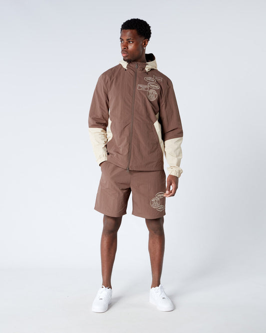 Angle Badge Windbreaker Brown