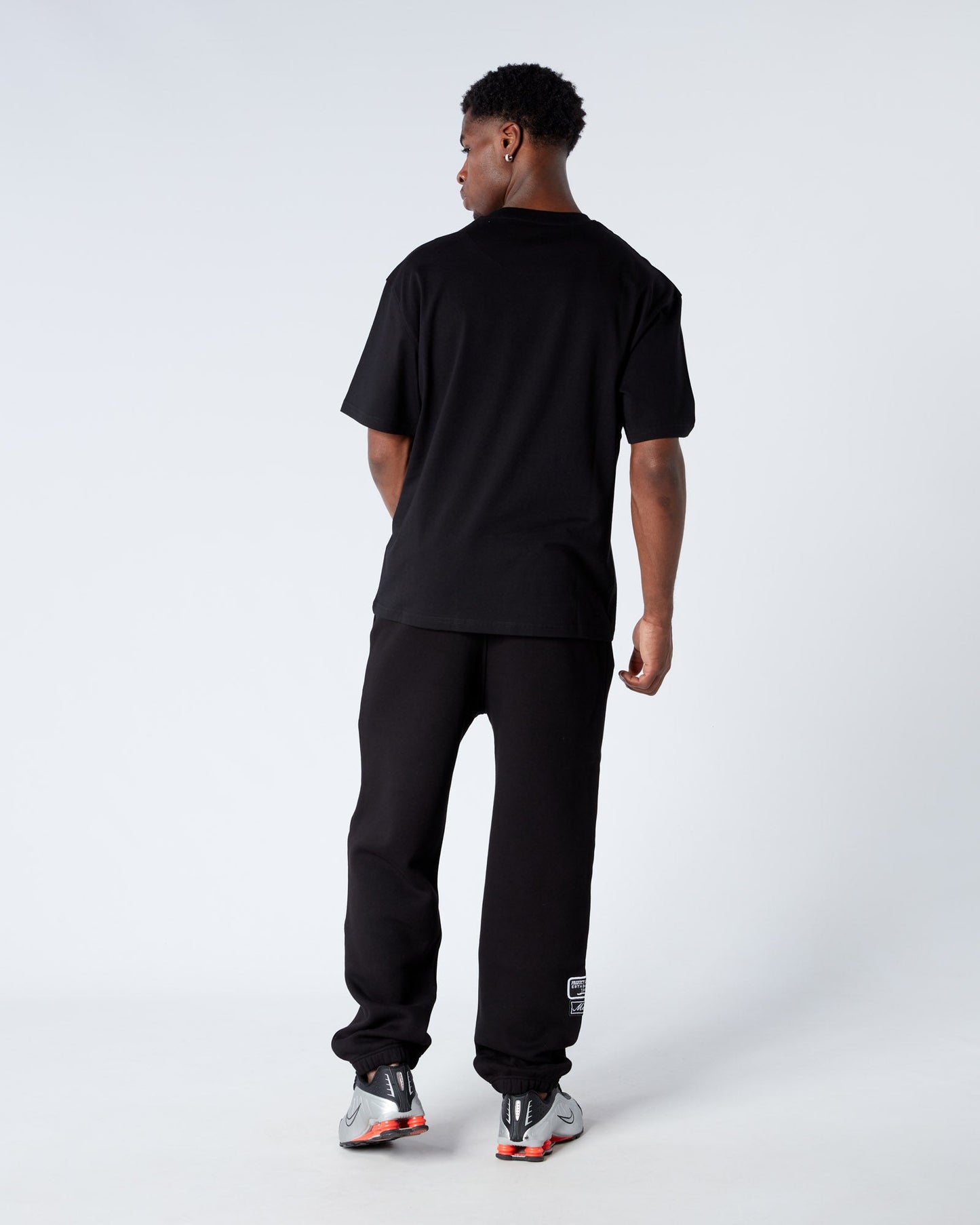 Mono Badge Relaxed Tshirt Black