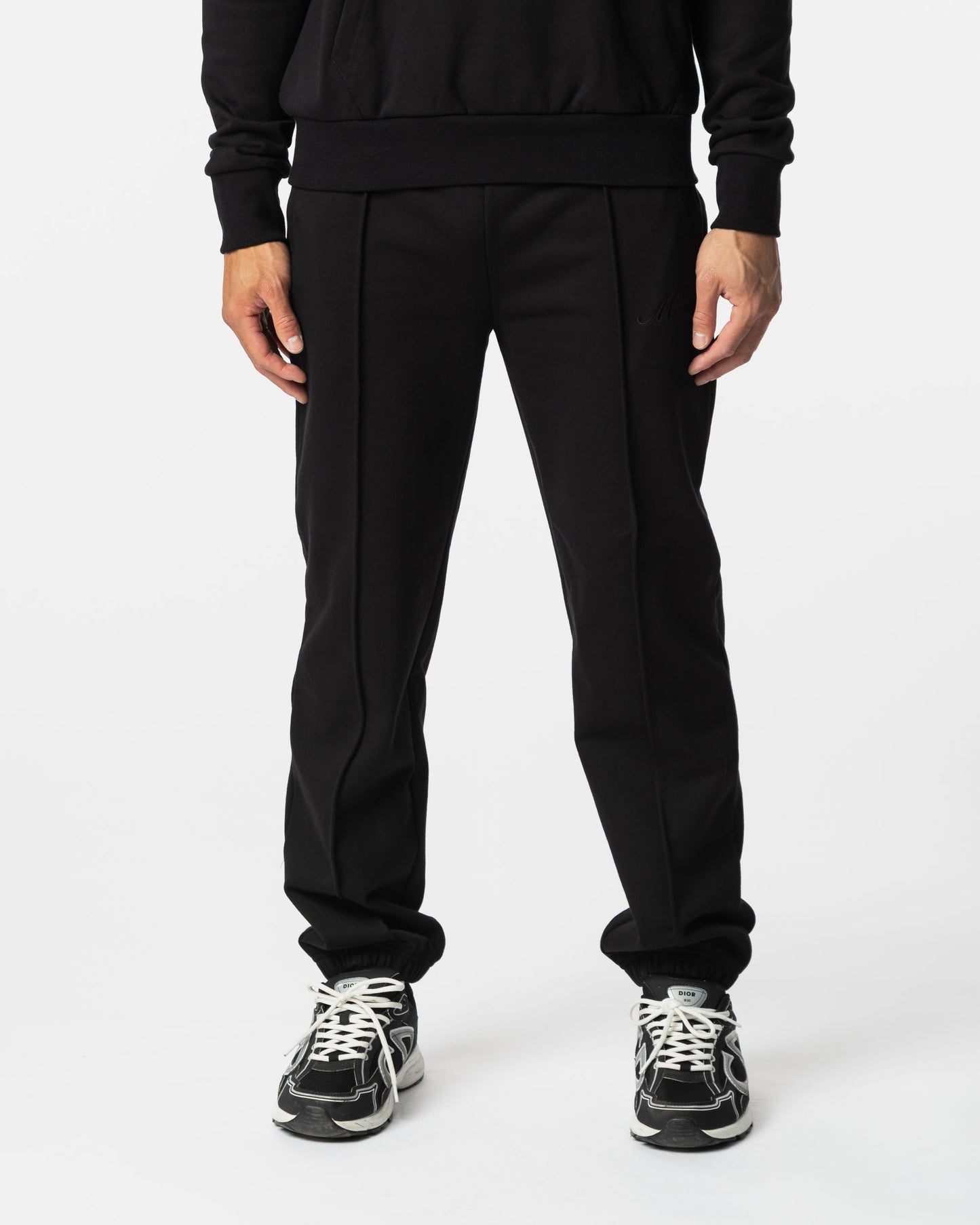 Authenticity Jogger Black