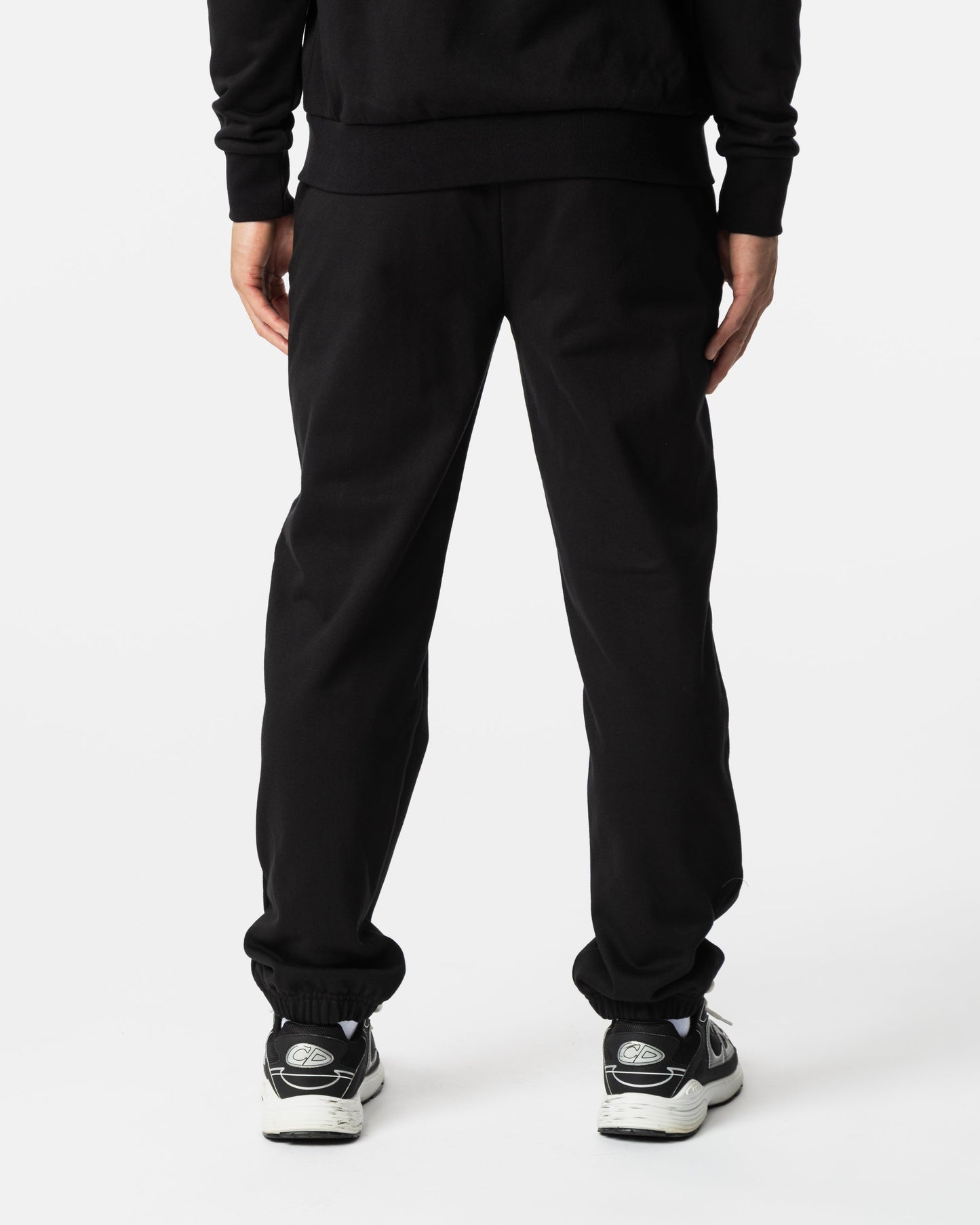Authenticity Jogger Black