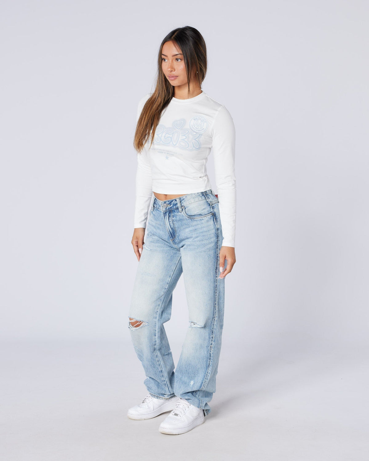 Mercier Women's White Fantasy Long Sleeve T-Shirt