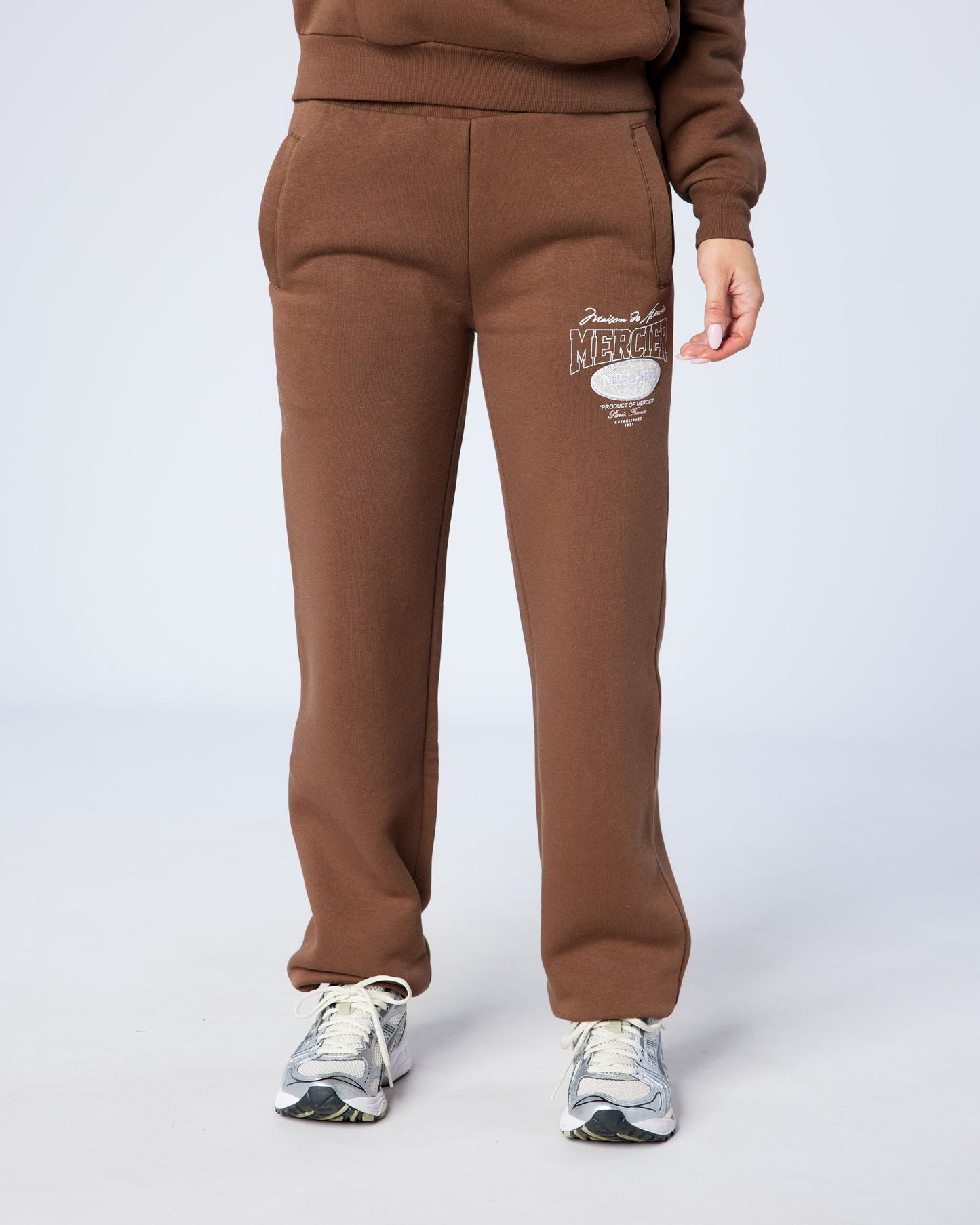 Women's Chocolate Multi Tour Jogger