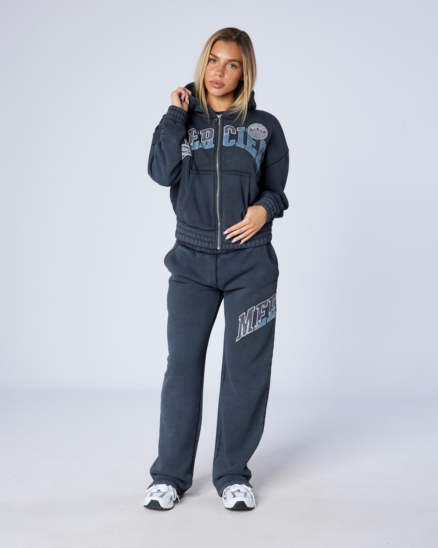 Women's Shatter zip up Washed Black